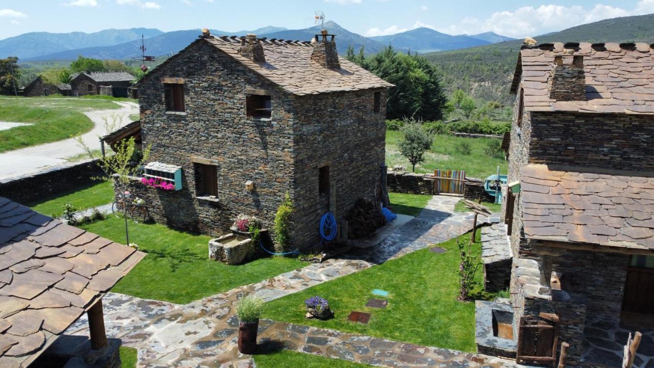 Refugios Del Valle Negro Campillo de Ranas Exterior photo
